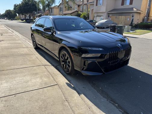 2024 BMW i7 xDrive60