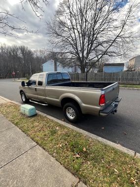 2002 Ford F-250 XLT SuperCab Super Duty