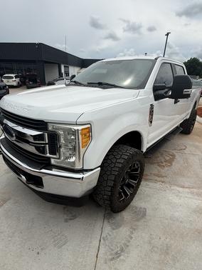 White 2023 Ford F-150 XL