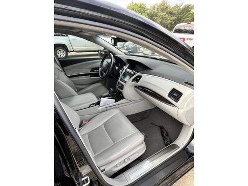 2016 Acura RLX Technology Package