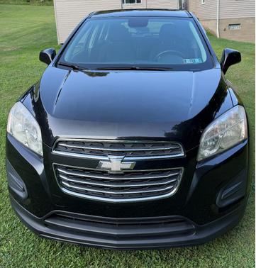 Black 2015 Chevrolet Trax 1LS