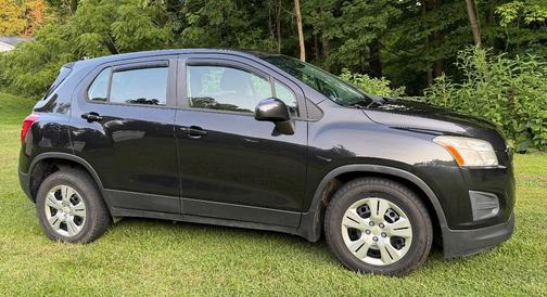 Black 2015 Chevrolet Trax 1LS