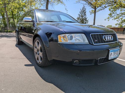 2002 Audi S6 Avant