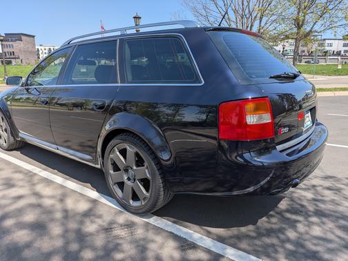 2002 Audi S6 Avant