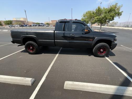 2002 Chevrolet Silverado 2500 LS H/D Extended Cab