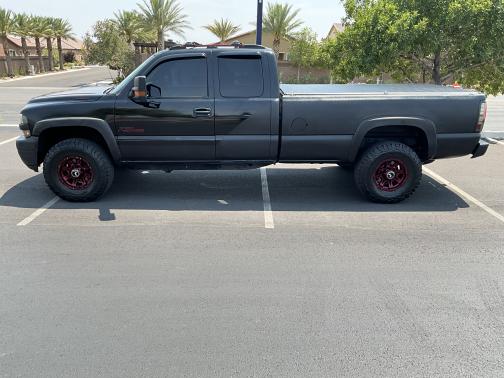 2002 Chevrolet Silverado 2500 LS H/D Extended Cab