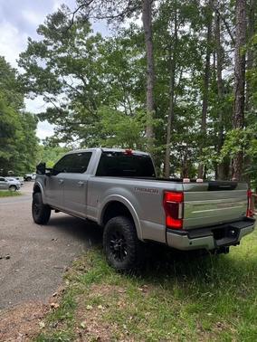 2022 Ford F-250 Platinum