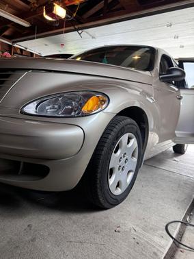 2005 Chrysler PT Cruiser Base