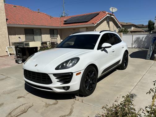 2015 Porsche Macan Macan S