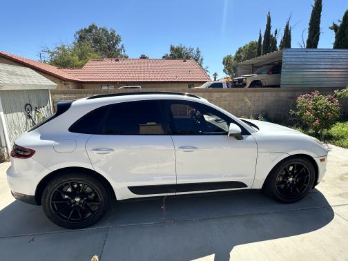 2015 Porsche Macan Macan S
