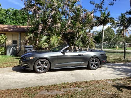 2015 Ford Mustang V6