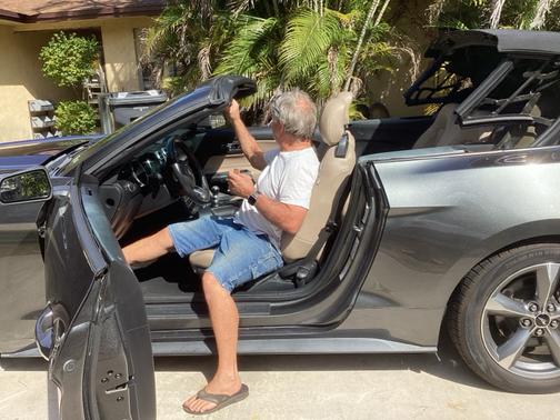 2015 Ford Mustang V6