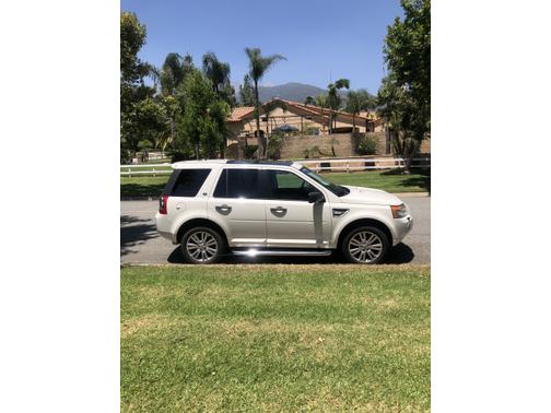 2009 Land Rover LR2 HSE