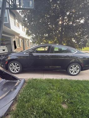 Black 2015 Chrysler 200 Limited