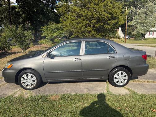 Gray 2007 Toyota Corolla CE