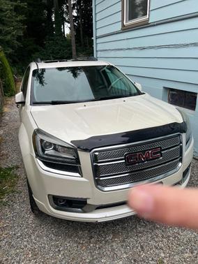 White 2015 GMC Acadia Denali