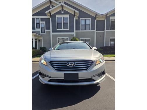 Beige 2017 Hyundai SONATA SE