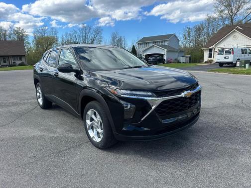 Black 2024 Chevrolet Trax LS
