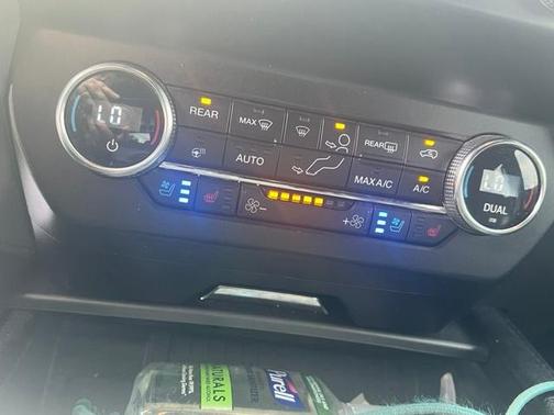 Silver 2020 Ford Expedition XLT