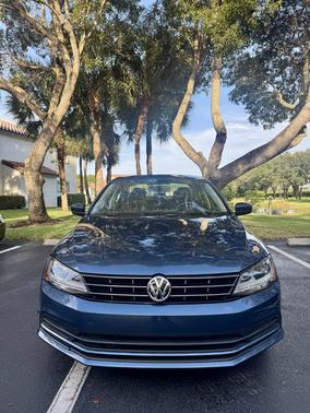 Blue 2018 Volkswagen Jetta 1.4T S