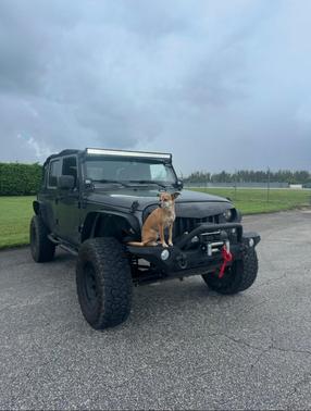Gray 2018 Jeep Wrangler JK Unlimited Sport