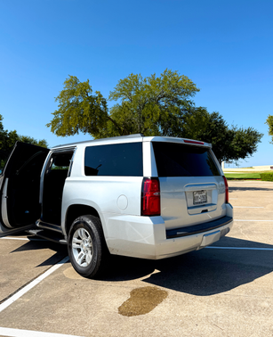 Silver 2019 Chevrolet Suburban LT