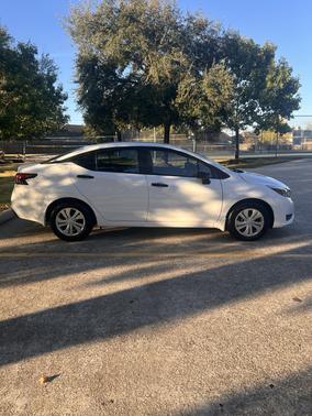 2025 Nissan Versa S
