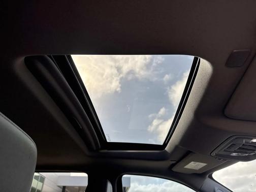 Silver 2019 GMC Sierra 1500 SLT