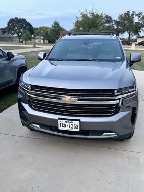 Gray 2022 Chevrolet Suburban LT
