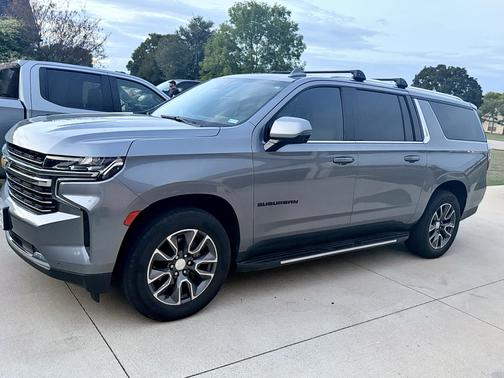 Gray 2022 Chevrolet Suburban LT