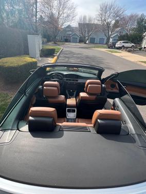 2011 BMW 335 is