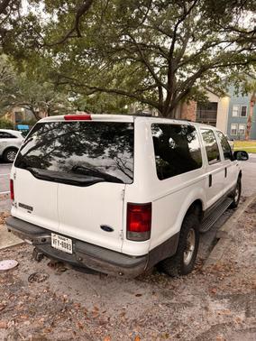 2003 Ford Excursion XLT 4WD