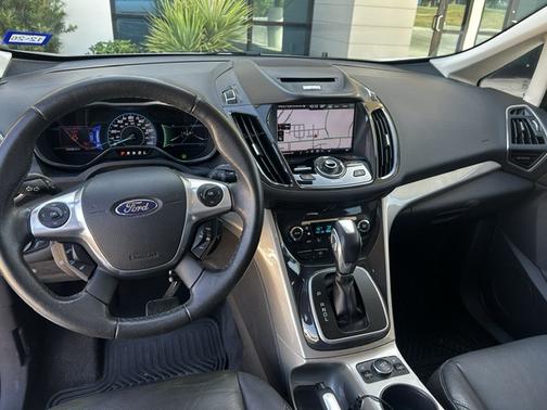 White 2013 Ford C-Max Hybrid SEL