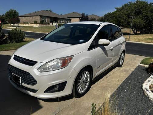 White 2013 Ford C-Max Hybrid SEL