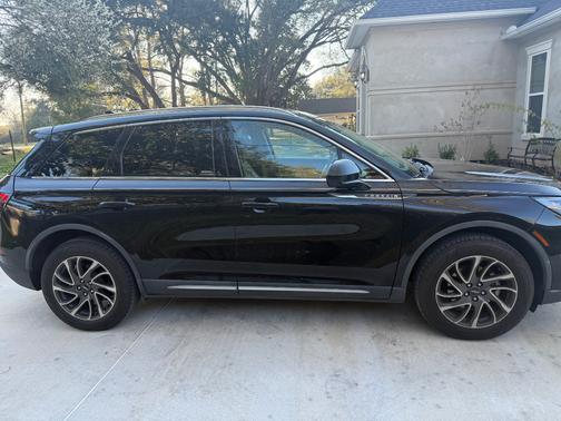 2020 Lincoln Corsair Standard