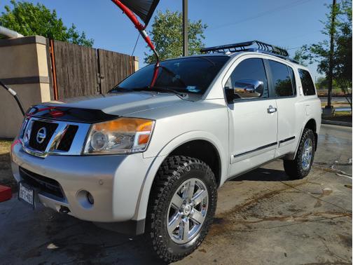 2011 Nissan Armada Platinum