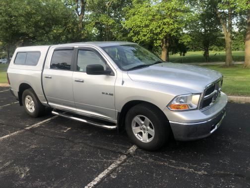 Photo 1 of 24 of 2010 Dodge Ram 1500 SLT