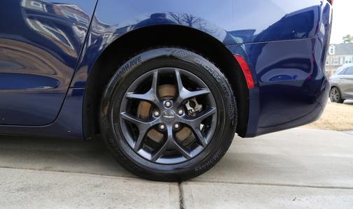 2020 Chrysler Pacifica Touring Plus