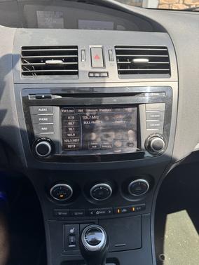 2013 Mazda Mazda3 i Grand Touring