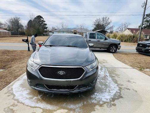 2019 Ford Taurus Limited