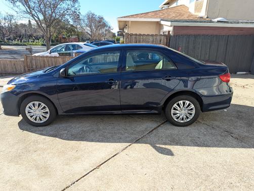 2013 Toyota Corolla LE
