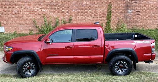 2023 Toyota Tacoma TRD Off Road
