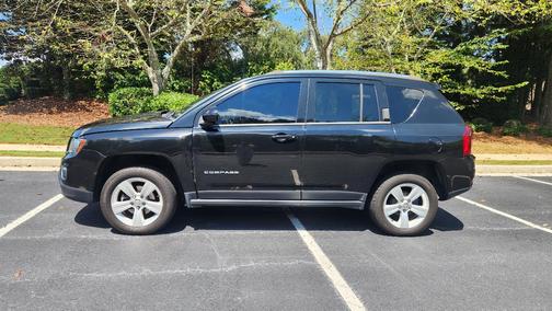 Black 2015 Jeep Compass Latitude