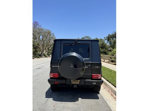 2017 Mercedes-Benz AMG G 63 Base
