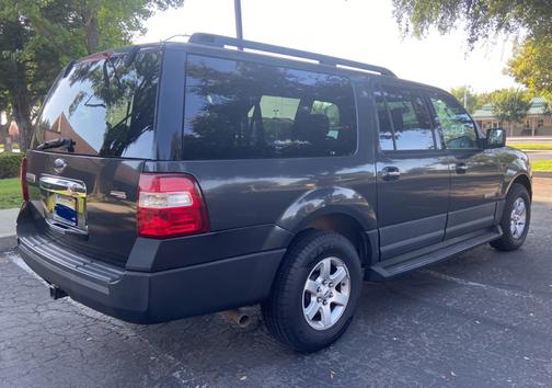 2007 Ford Expedition EL XLT