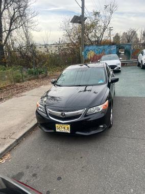 2014 Acura ILX 2.0L w/Premium Package