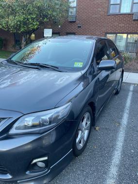Gray 2012 Toyota Corolla L