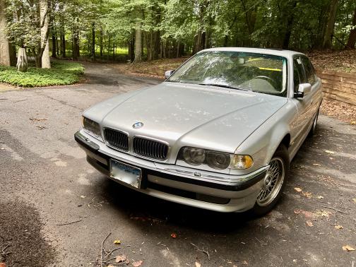 2001 BMW 740 iL