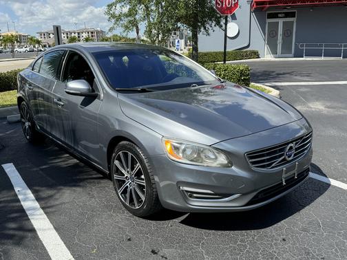 2017 Volvo S60 Inscription T5