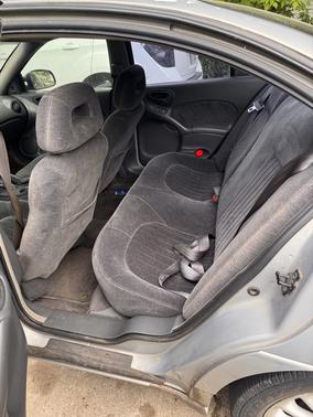 1999 Pontiac Grand Am SE 2
